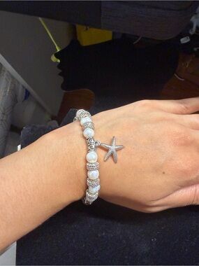 Starfish and Pearl Stretch Bracelet